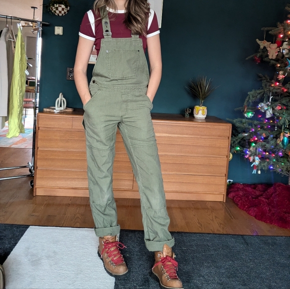 Patagonia Pants - Patagonia All Seasons overalls small green